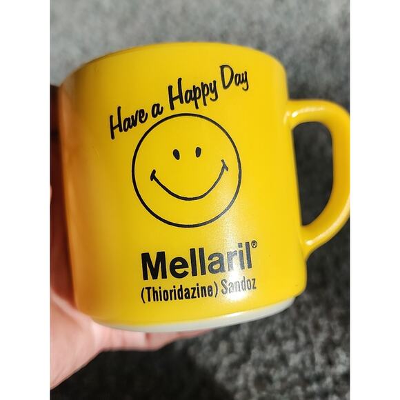 Mellaril Pharmaceutical Advertising Mug yellow milk glass federal Glass VTG - Picture 8 of 14